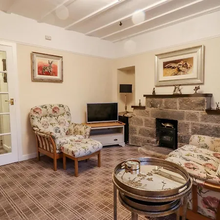 7 Scarah Bank * Ripley (North Yorkshire)