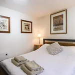 7 Scarah Bank Ripley (North Yorkshire)